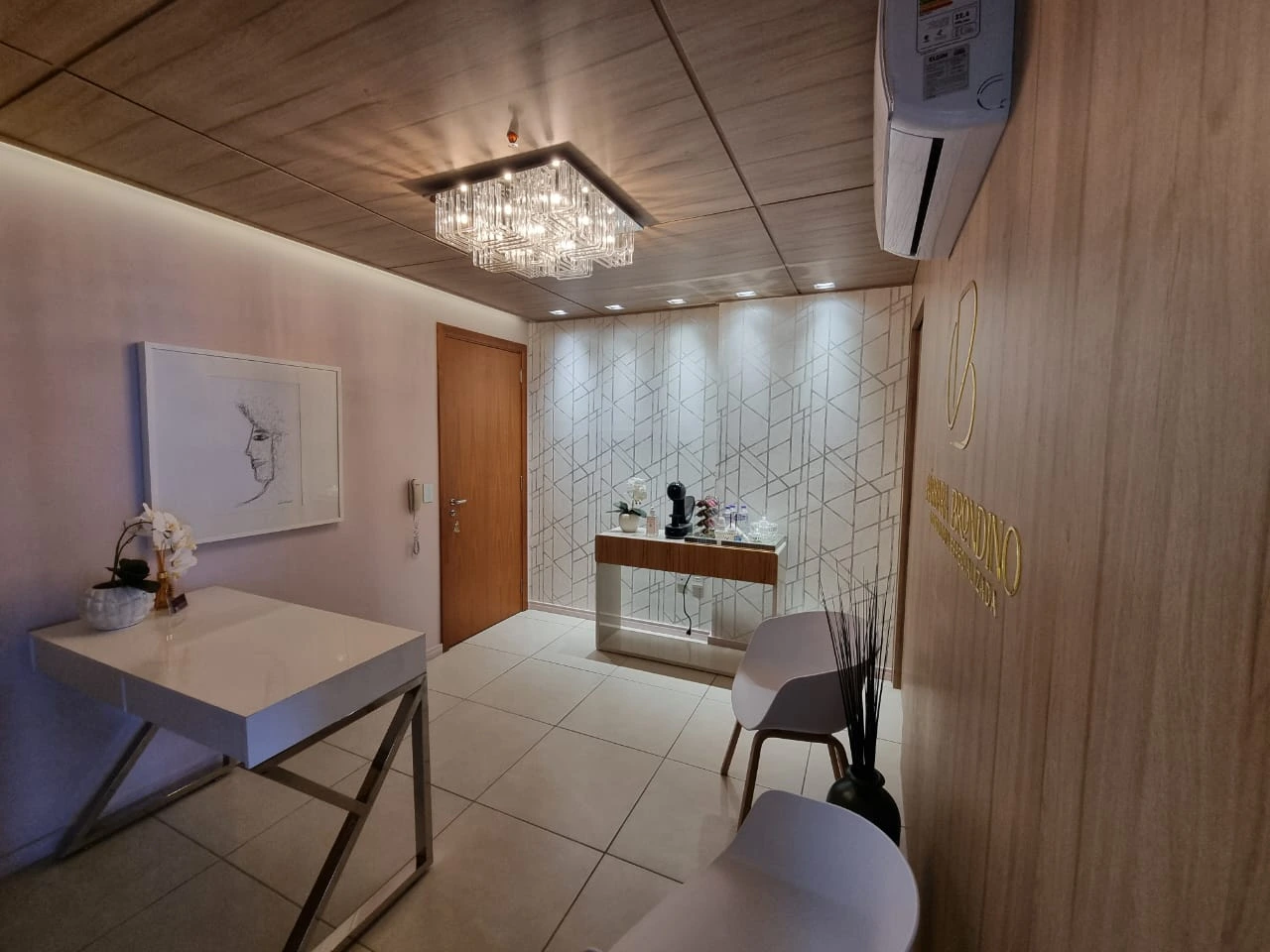 Sala de espera da clínica Dra. Bárbara Brondino